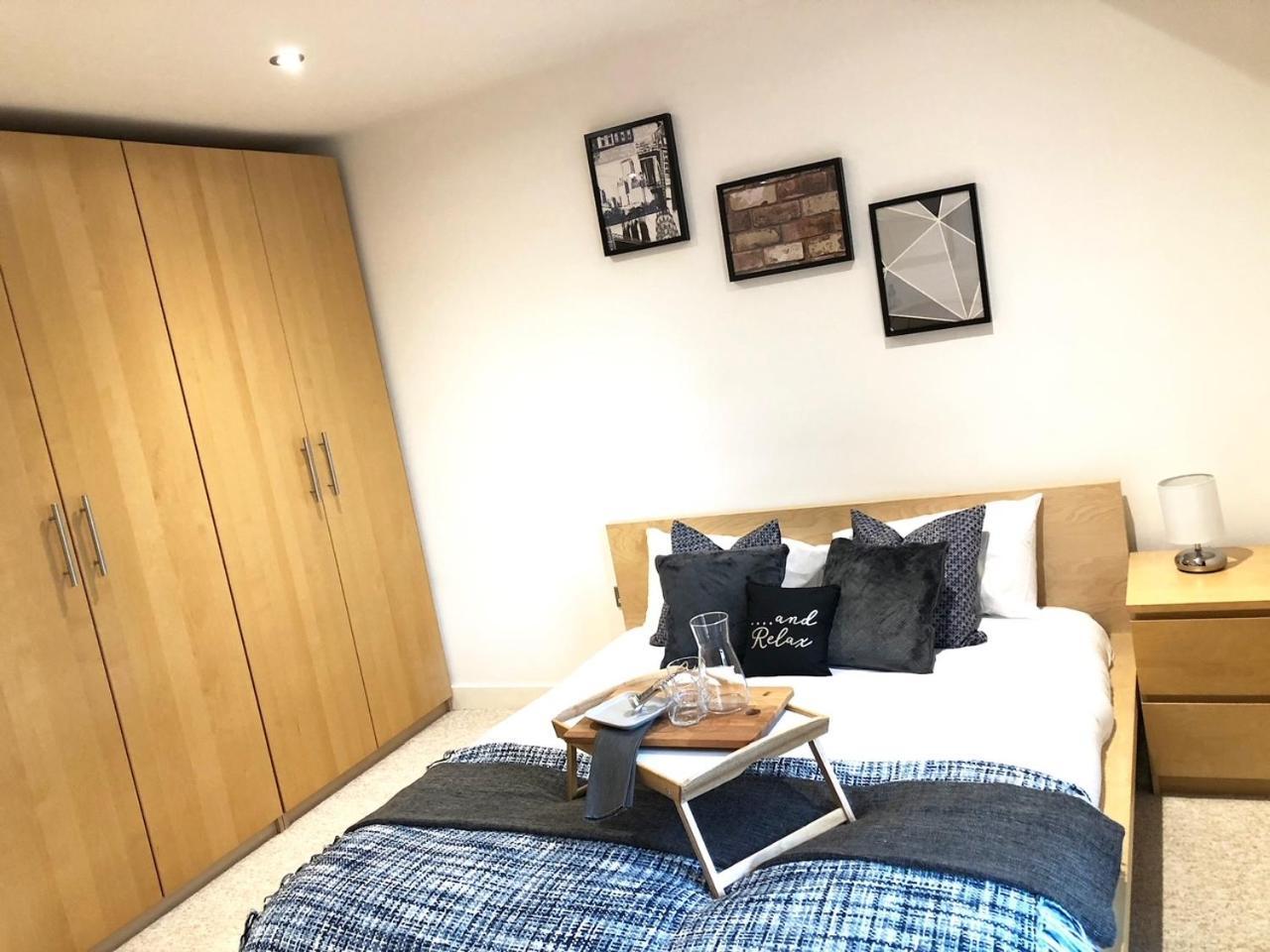 Westone View Villa Sheffield Eksteriør bilde