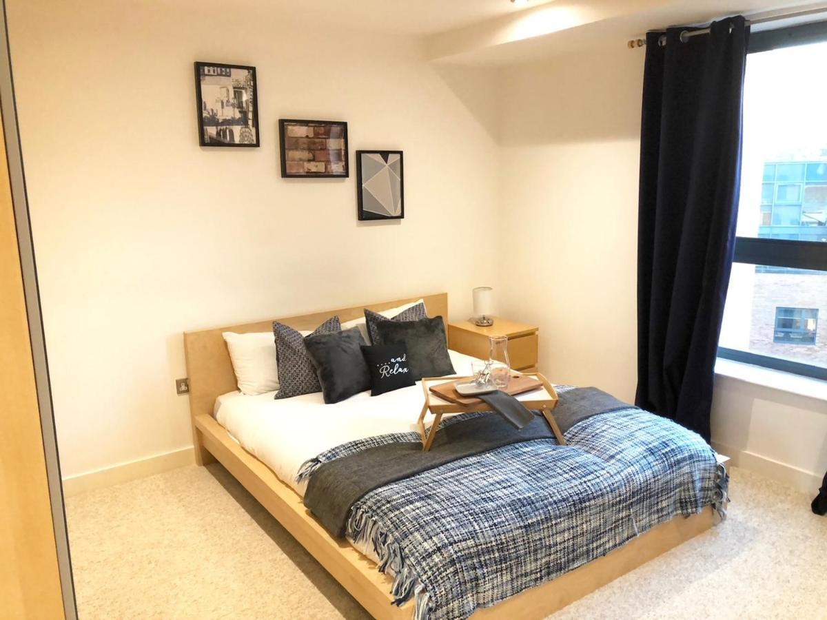 Westone View Villa Sheffield Eksteriør bilde