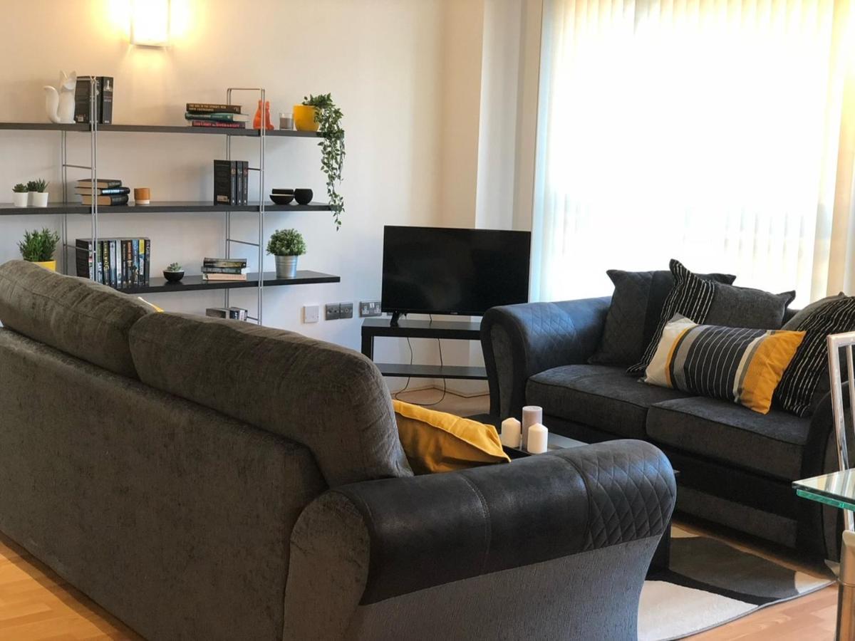 Westone View Villa Sheffield Eksteriør bilde