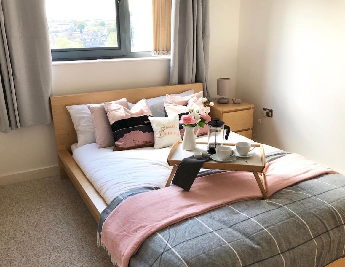 Westone View Villa Sheffield Eksteriør bilde